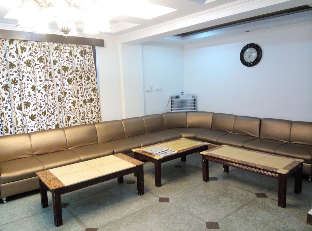 Hotel Grand Jigar Srīnagar Exterior foto